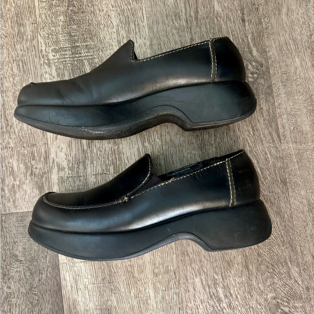 Vintage Y2K Sketchers Chunky Heel  Shoes Black Leather 7.5